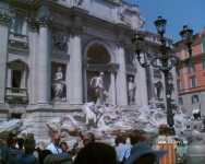 В разных местах, было несколько гостиниц В разных местах, было несколько гостиниц